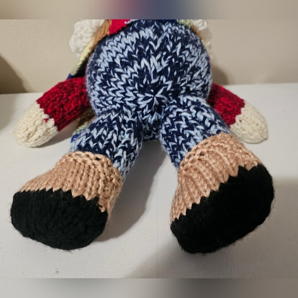 Jean Greenhowe's Knitted Grandpa and Grandma Plush Toys - Picture 3 of 9